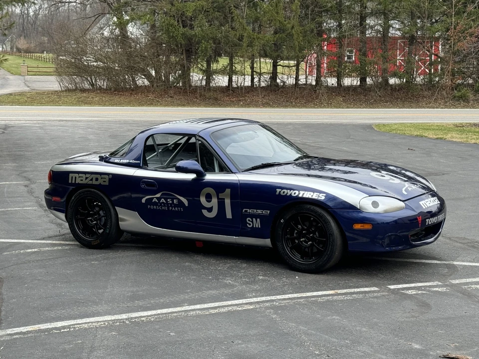 2002 Mazda NB MX-5 Miata - Image 13 of 31