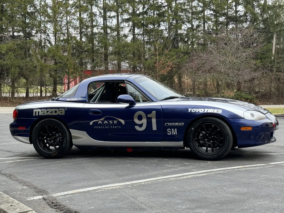 2002 Mazda NB MX-5 Miata - Image 14 of 31