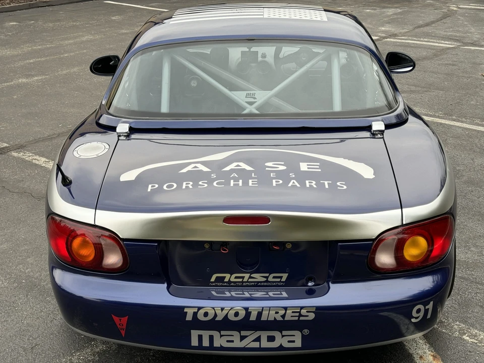 2002 Mazda NB MX-5 Miata - Image 18 of 31