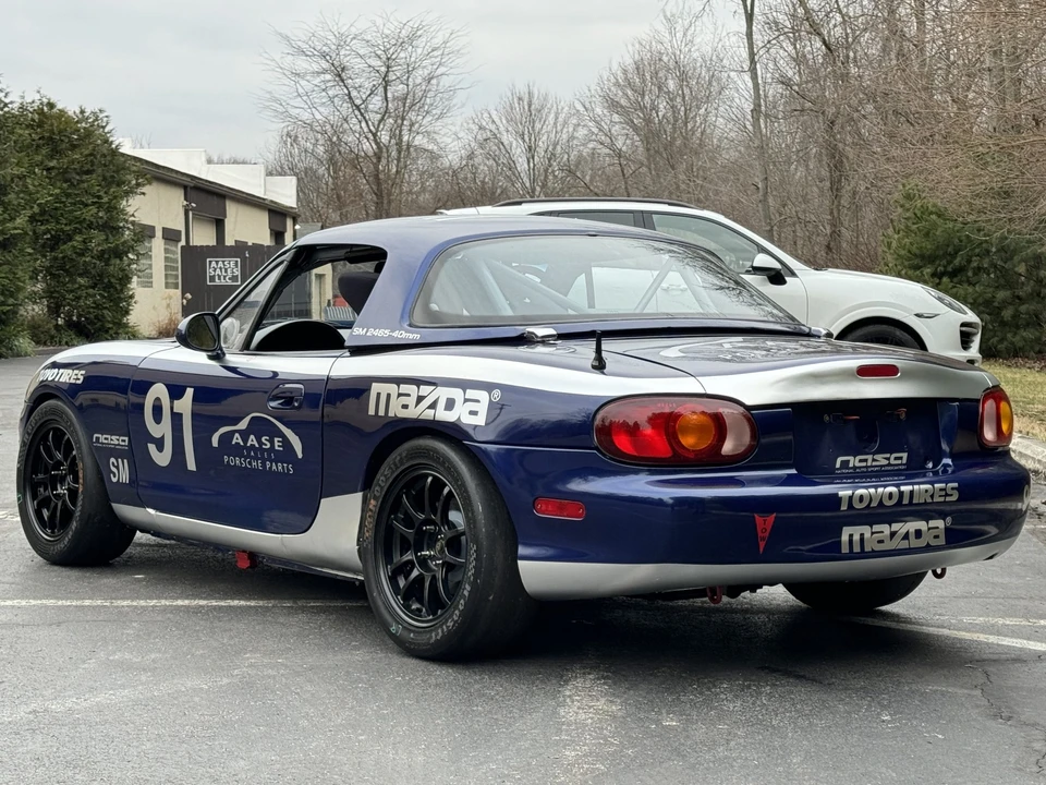2002 Mazda NB MX-5 Miata - Image 20 of 31