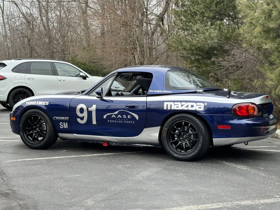 2002 Mazda NB MX-5 Miata - Image 21 of 31