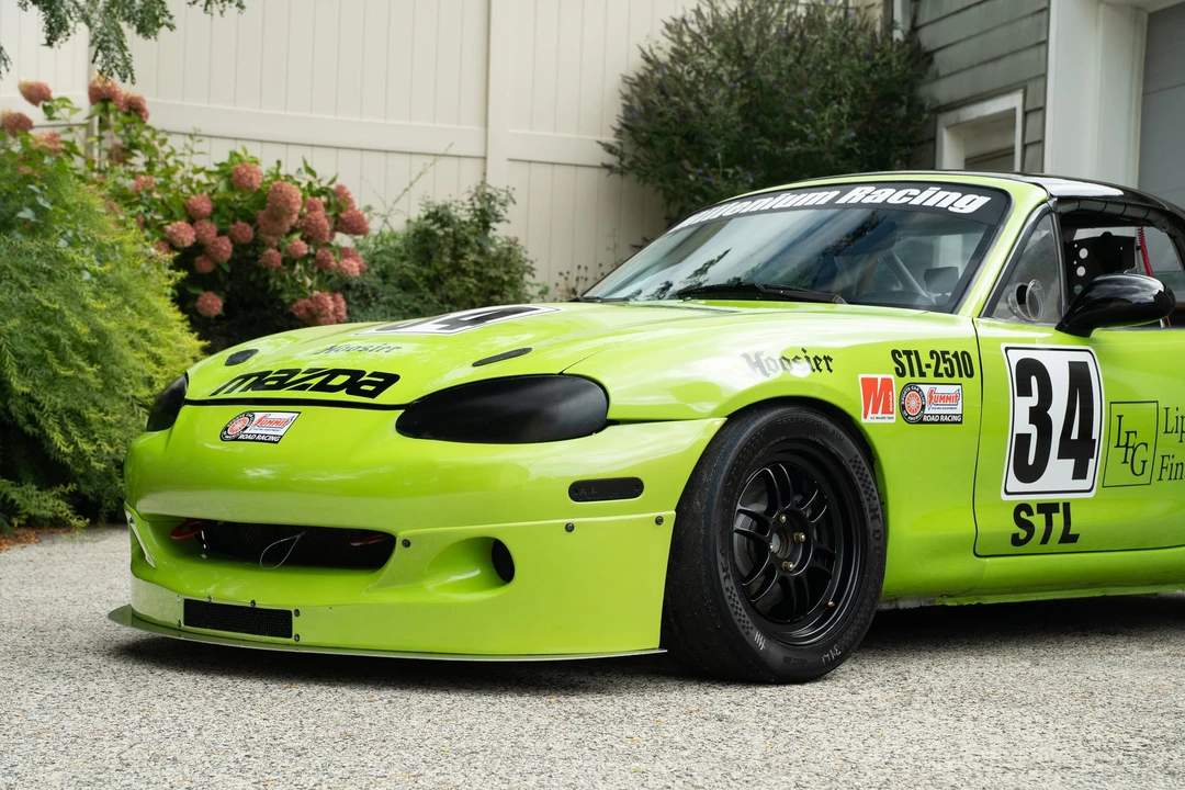 2002 Mazda NB MX-5 Miata - Image 28 of 31