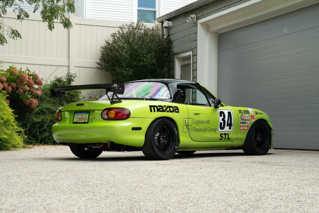 2002 Mazda NB MX-5 Miata - Image 9 of 31