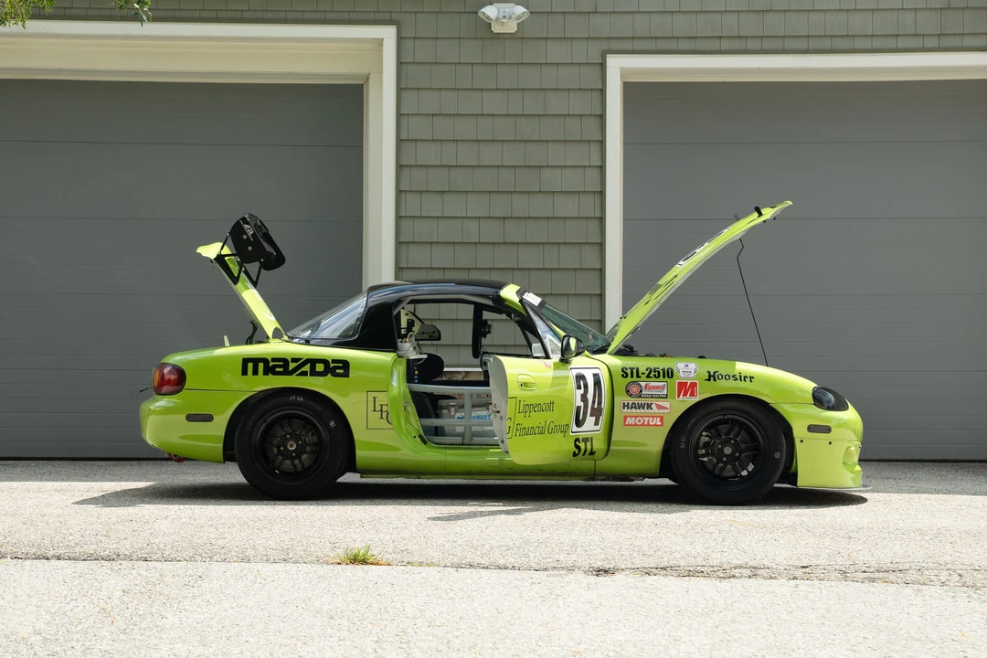 2002 Mazda NB MX-5 Miata - Image 19 of 31