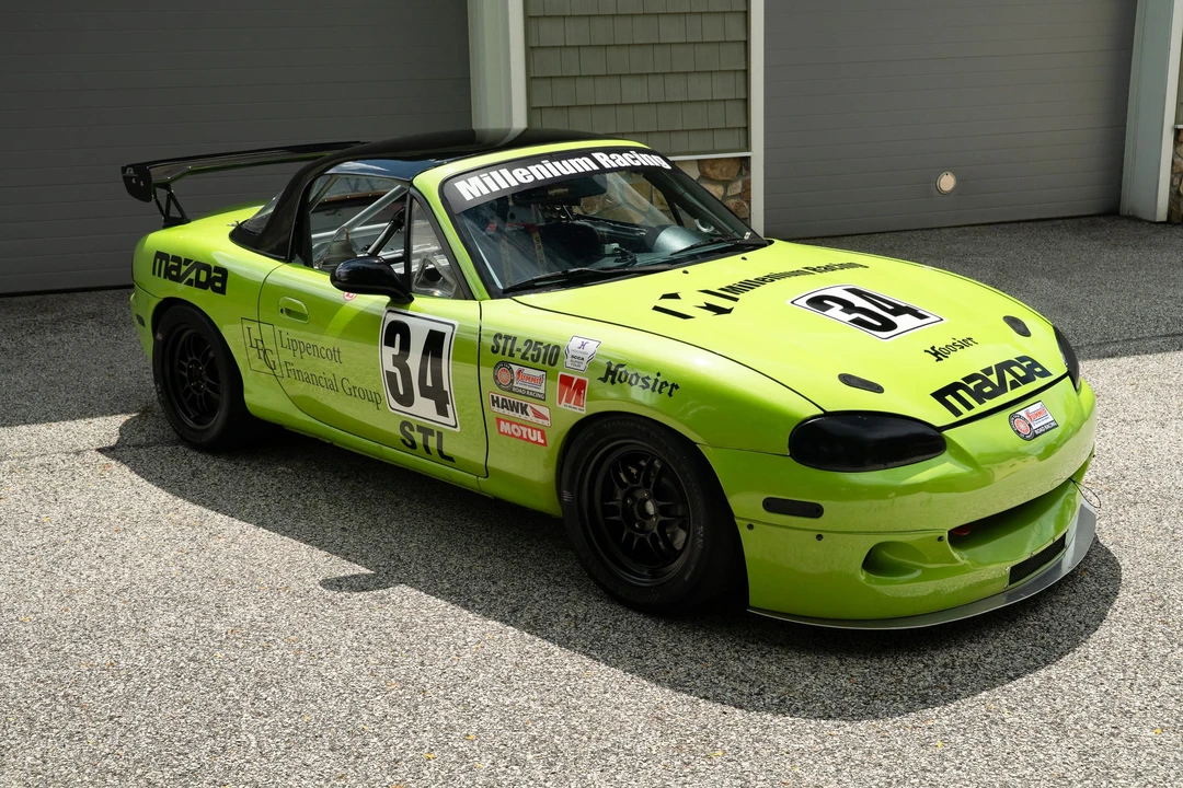 2002 Mazda NB MX-5 Miata - Image 11 of 31