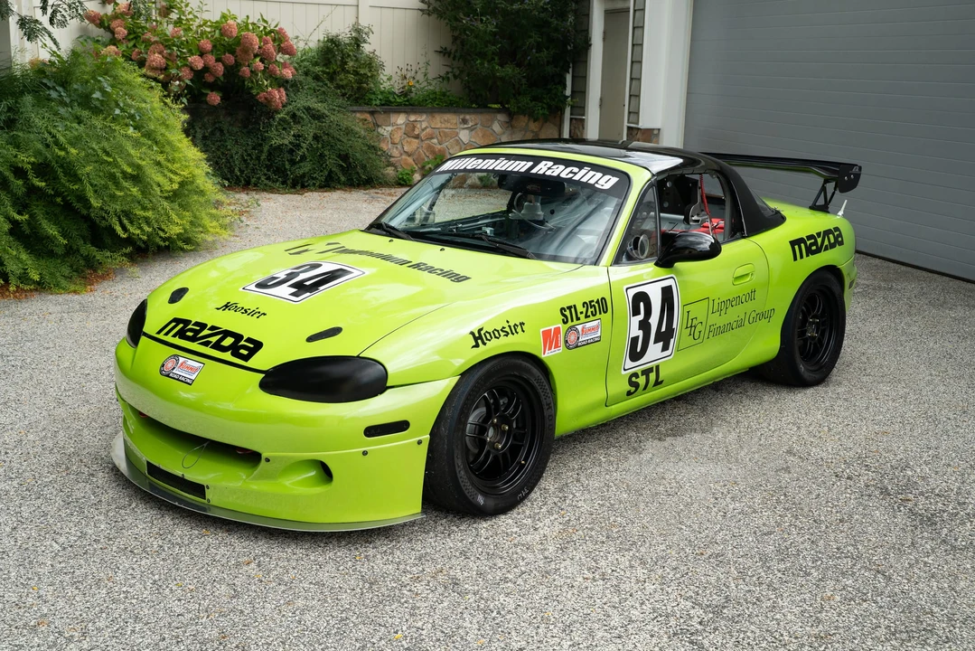 2002 Mazda NB MX-5 Miata - Image 13 of 31