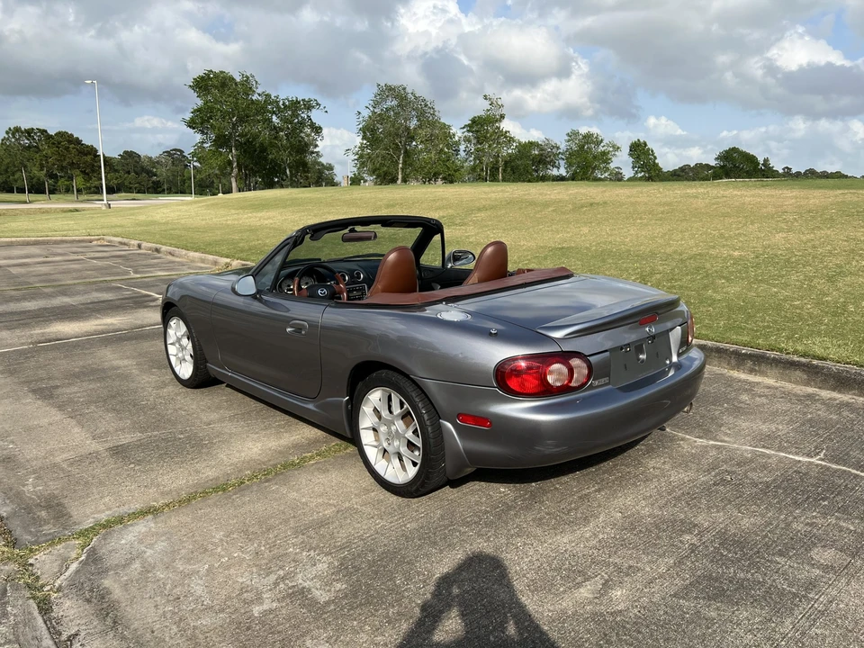 2002 Mazda NB MX-5 Miata - Image 7 of 31