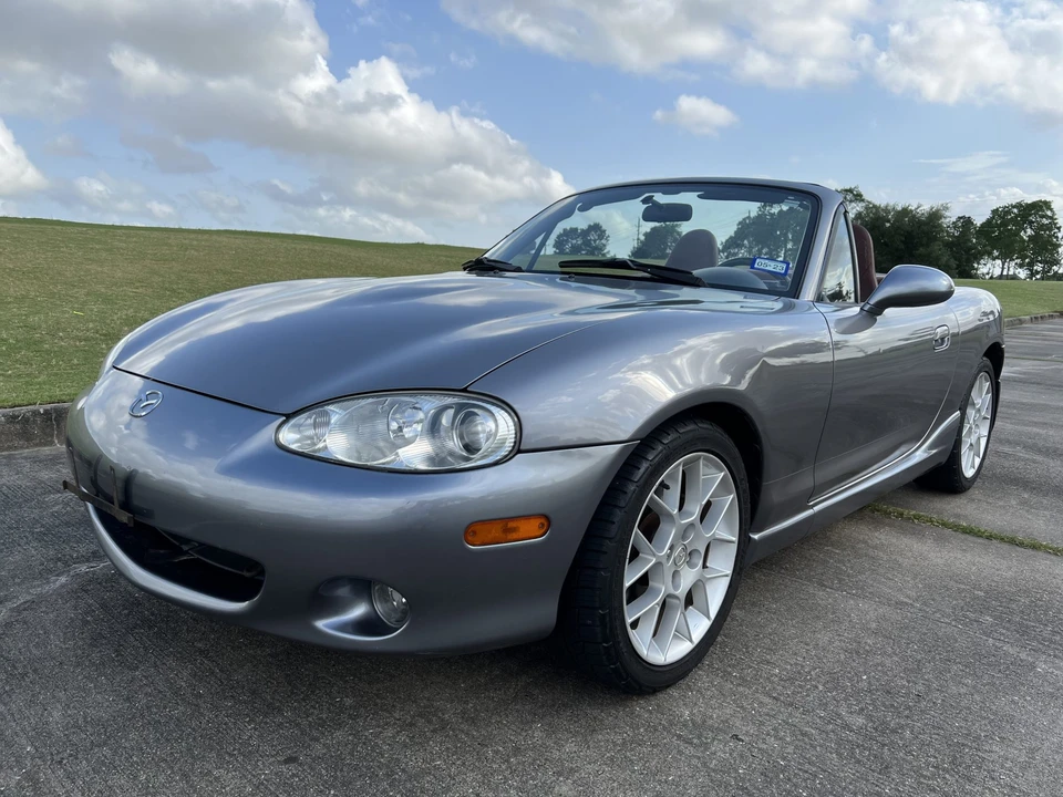 2002 Mazda NB MX-5 Miata - Image 4 of 31