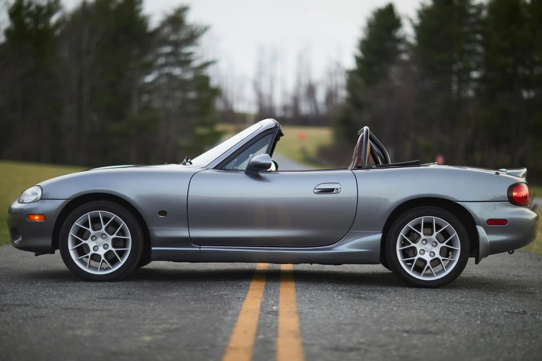 2002 Mazda NB MX-5 Miata - Image 16 of 31