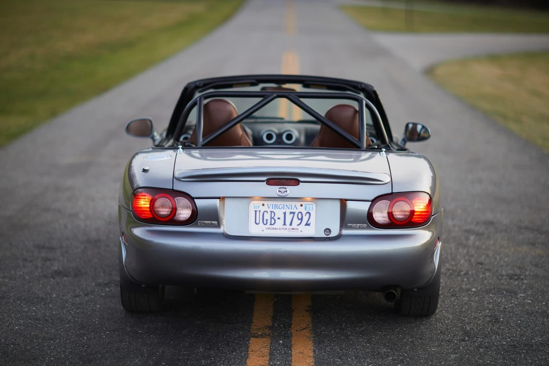 2002 Mazda NB MX-5 Miata - Image 10 of 31