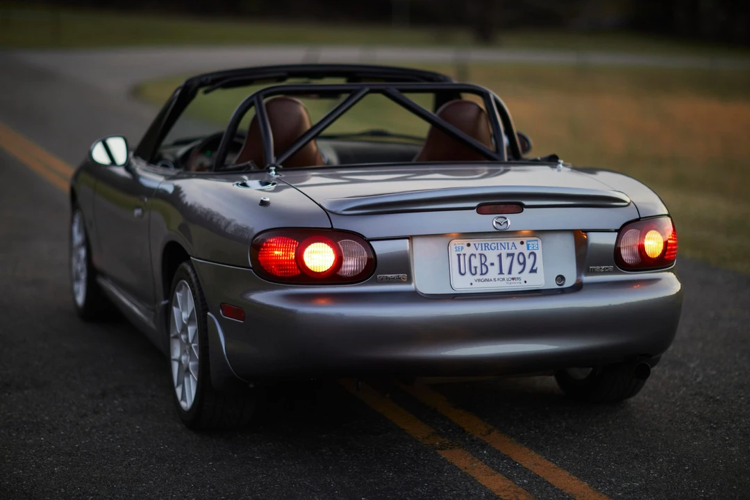 2002 Mazda NB MX-5 Miata - Image 14 of 31