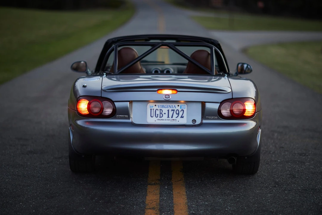 2002 Mazda NB MX-5 Miata - Image 13 of 31