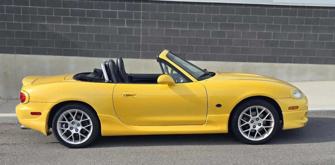 2002 Mazda NB MX-5 Miata - Image 4 of 17