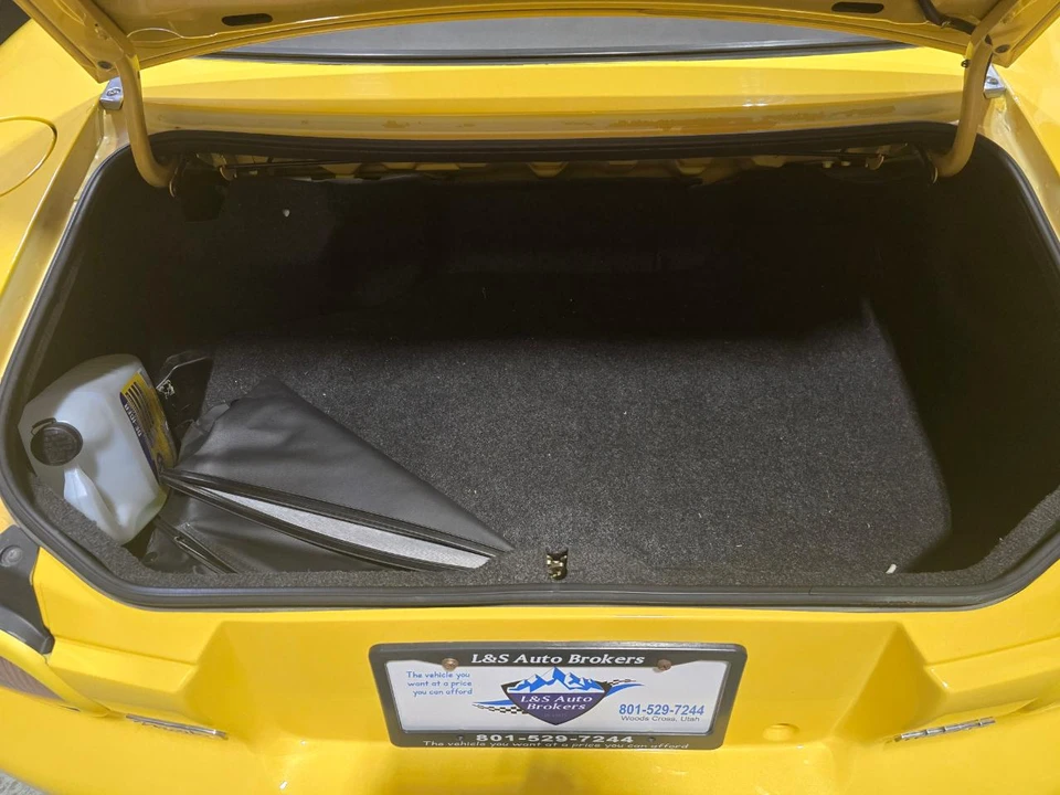 2002 Mazda NB MX-5 Miata - Image 11 of 17
