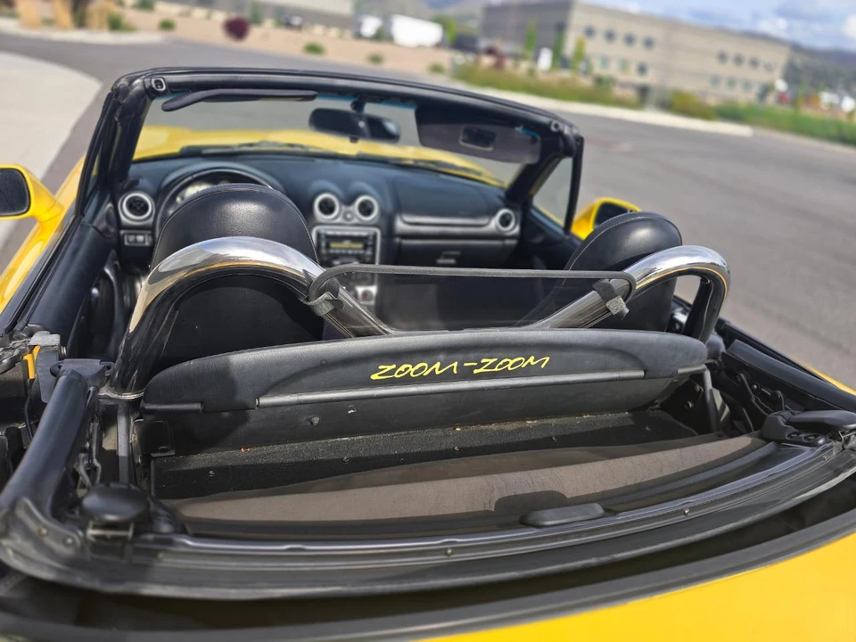 2002 Mazda NB MX-5 Miata - Image 17 of 17