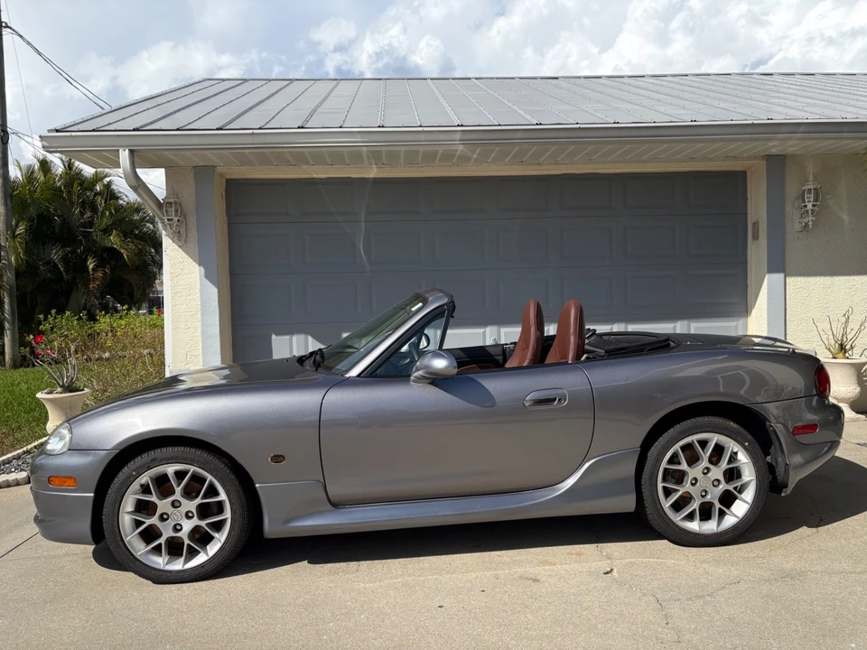 2002 Mazda NB MX-5 Miata - Image 4 of 21