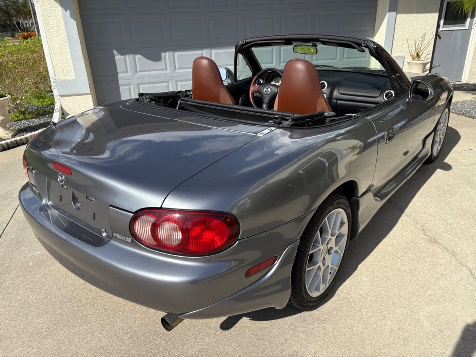 2002 Mazda NB MX-5 Miata - Image 10 of 21