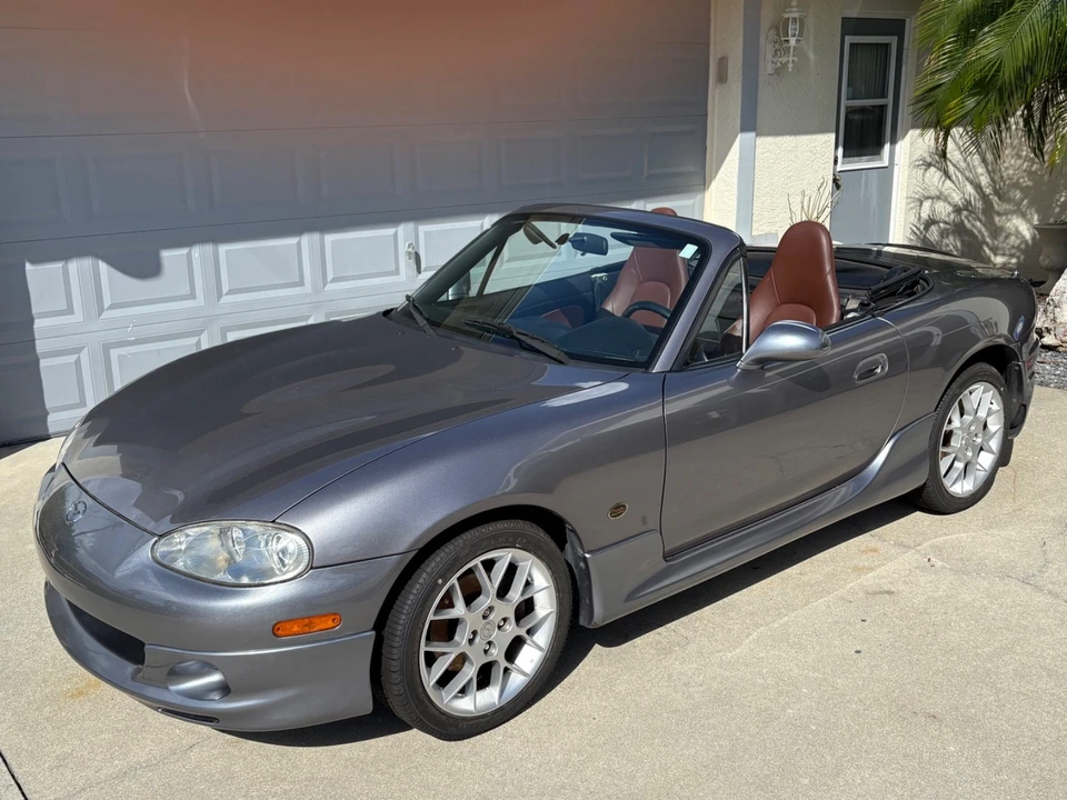 2002 Mazda NB MX-5 Miata - Image 2 of 21
