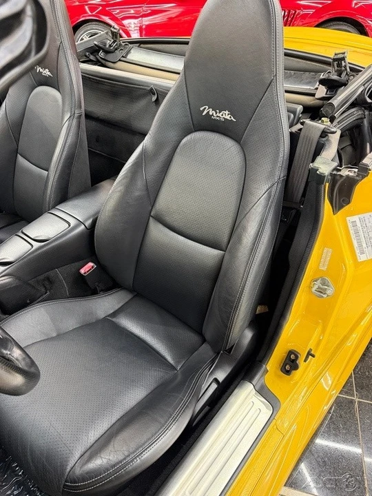 2002 Mazda NB MX-5 Miata - Image 7 of 12