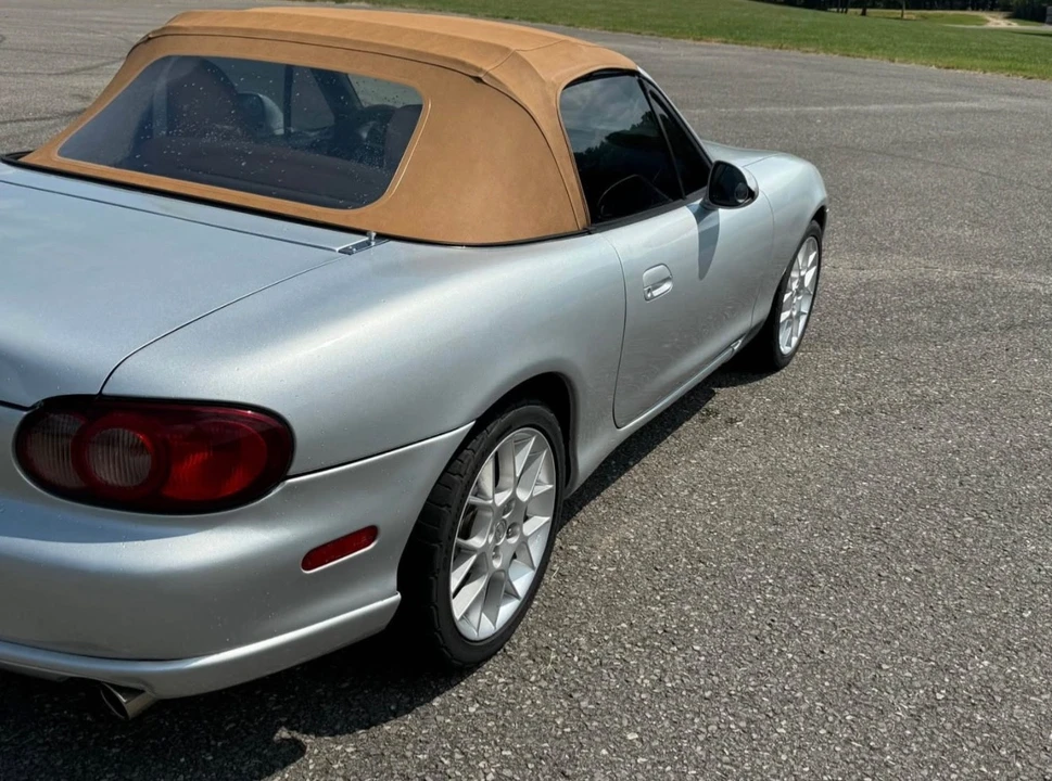 2002 Mazda NB MX-5 Miata - Image 6 of 7