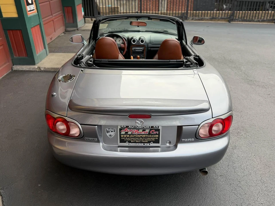 2002 Mazda NB MX-5 Miata - Image 13 of 31
