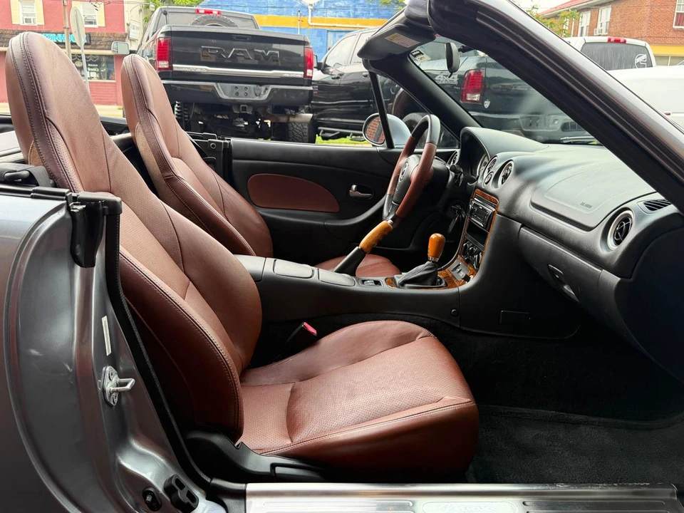 2002 Mazda NB MX-5 Miata - Image 27 of 31