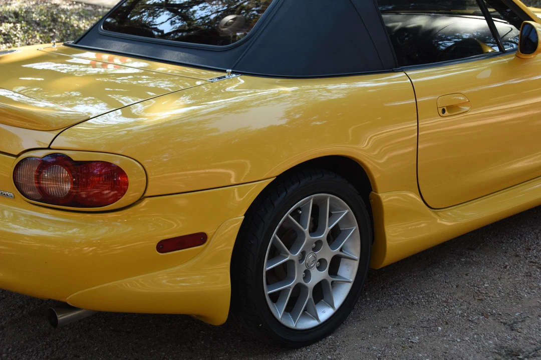 2002 Mazda NB MX-5 Miata - Image 17 of 31