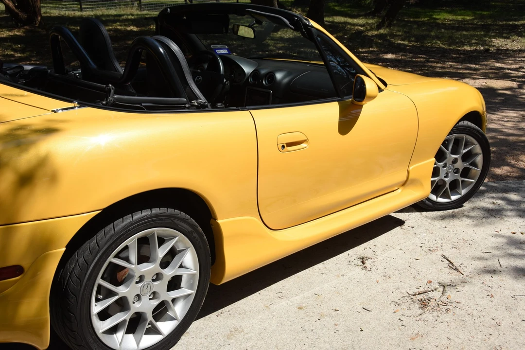 2002 Mazda NB MX-5 Miata - Image 18 of 31