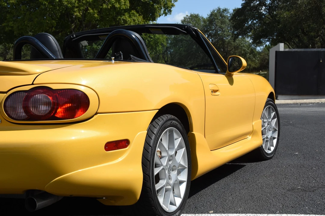 2002 Mazda NB MX-5 Miata - Image 20 of 31