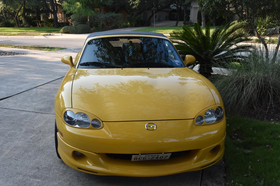 2002 Mazda NB MX-5 Miata - Image 8 of 31
