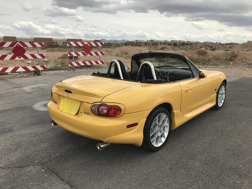 2002 Mazda NB MX-5 Miata - Image 21 of 31