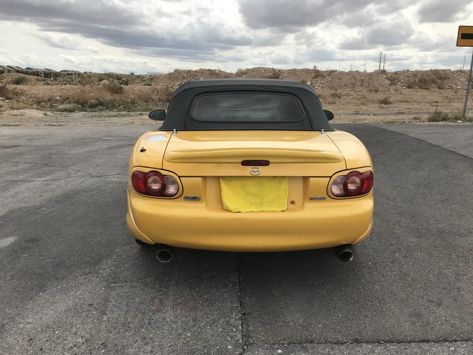 2002 Mazda NB MX-5 Miata - Image 14 of 31