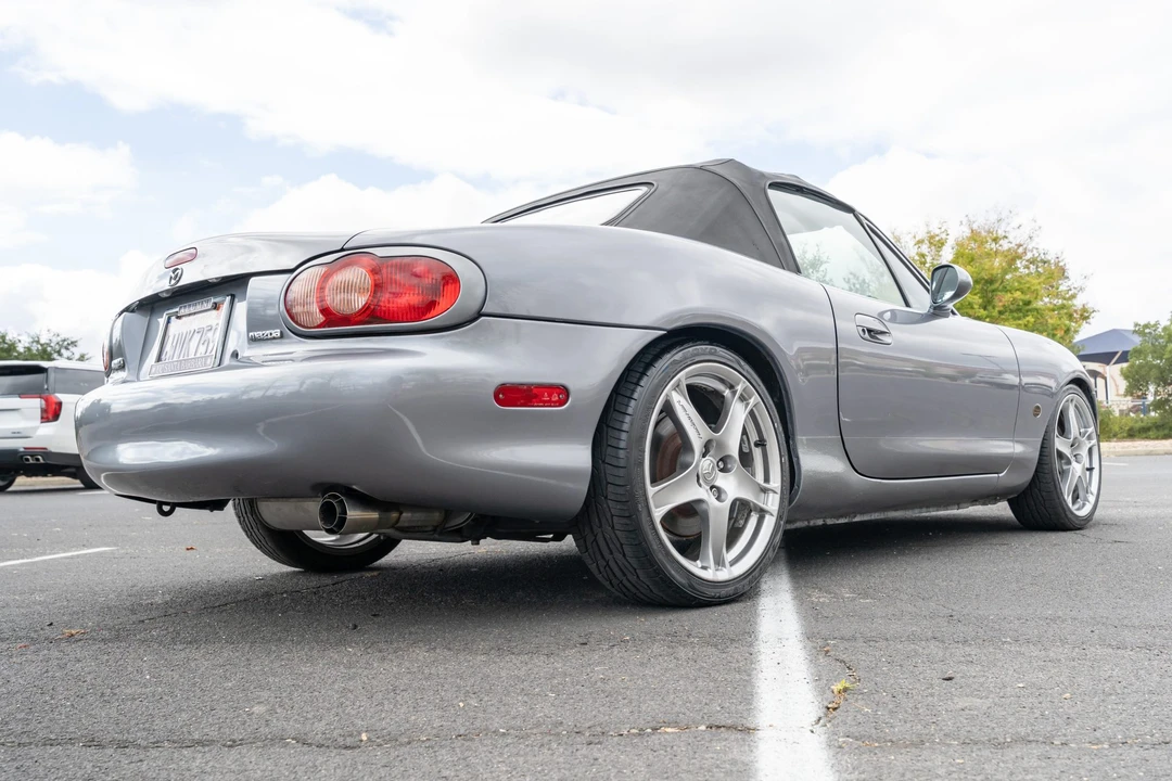 2002 Mazda NB MX-5 Miata - Image 21 of 31