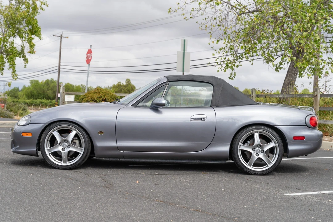 2002 Mazda NB MX-5 Miata - Image 16 of 31