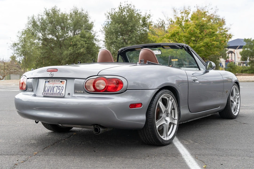 2002 Mazda NB MX-5 Miata - Image 5 of 31
