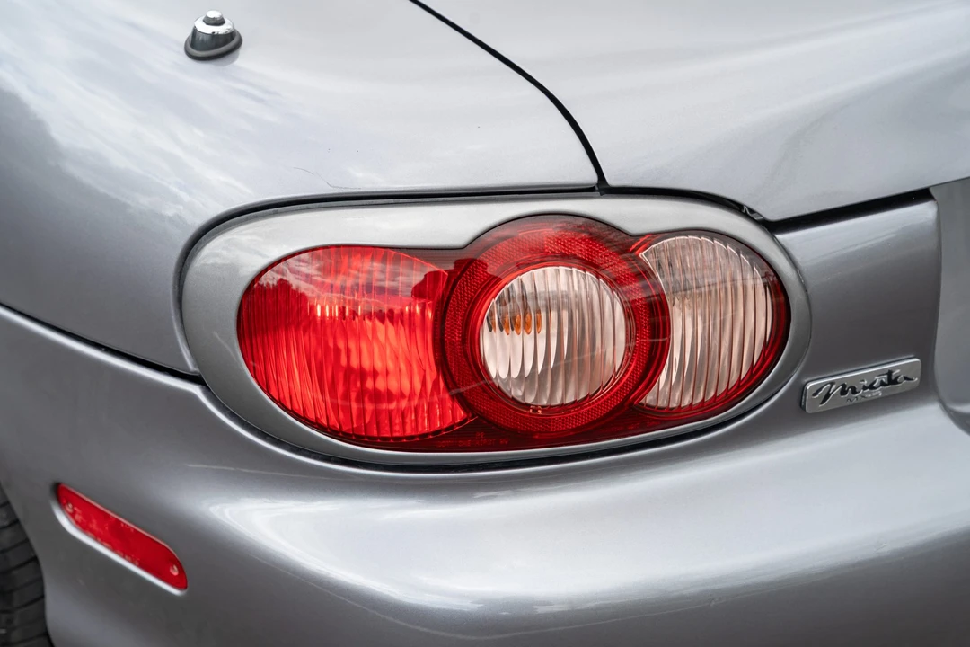 2002 Mazda NB MX-5 Miata - Image 27 of 31