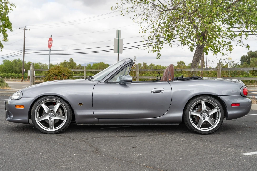 2002 Mazda NB MX-5 Miata - Image 8 of 31