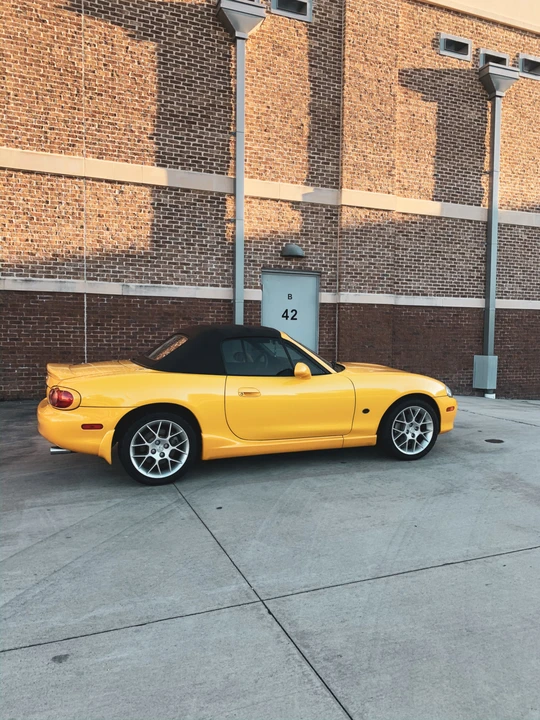 2002 Mazda NB MX-5 Miata - Image 29 of 31
