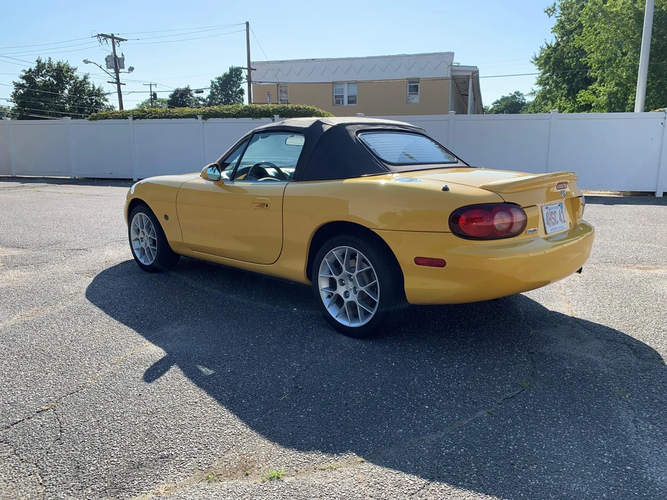 2002 Mazda NB MX-5 Miata - Image 20 of 31
