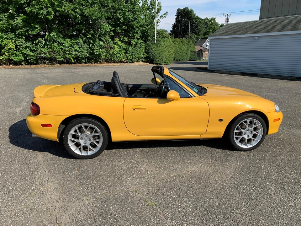 2002 Mazda NB MX-5 Miata - Image 12 of 31