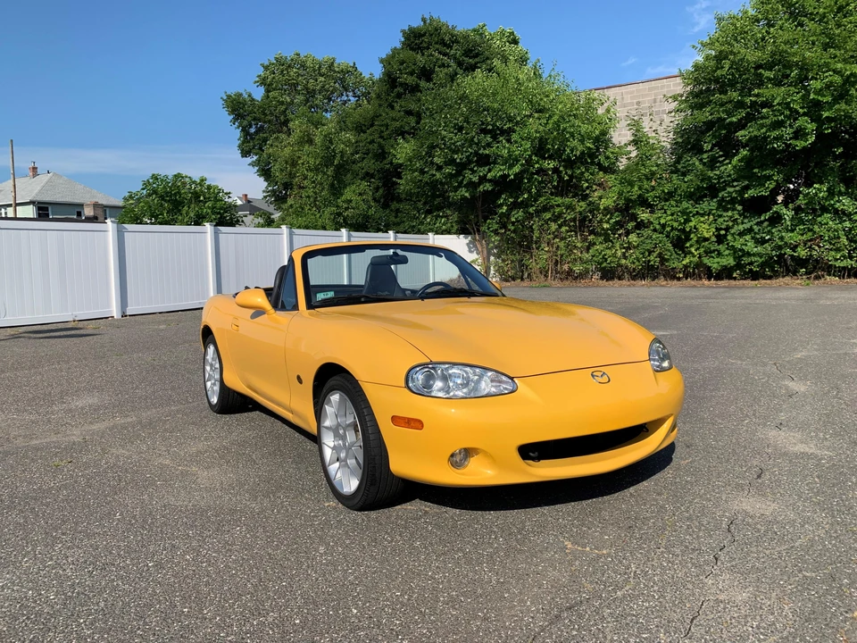 2002 Mazda NB MX-5 Miata - Image 13 of 31