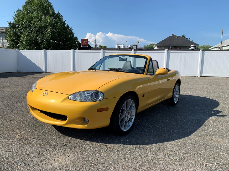 2002 Mazda NB MX-5 Miata - Image 7 of 31