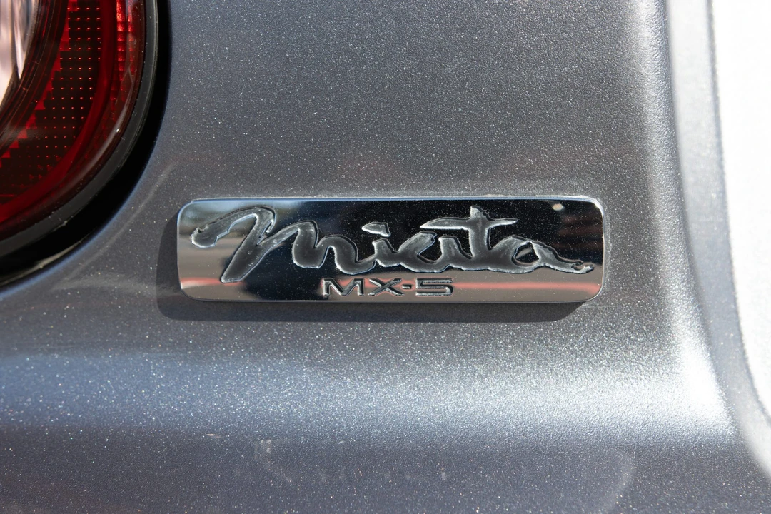 2002 Mazda NB MX-5 Miata - Image 28 of 31