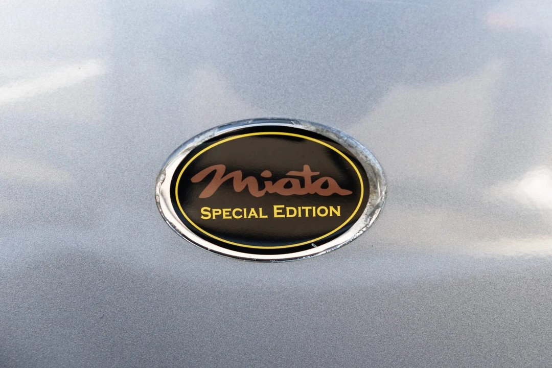 2002 Mazda NB MX-5 Miata - Image 27 of 31