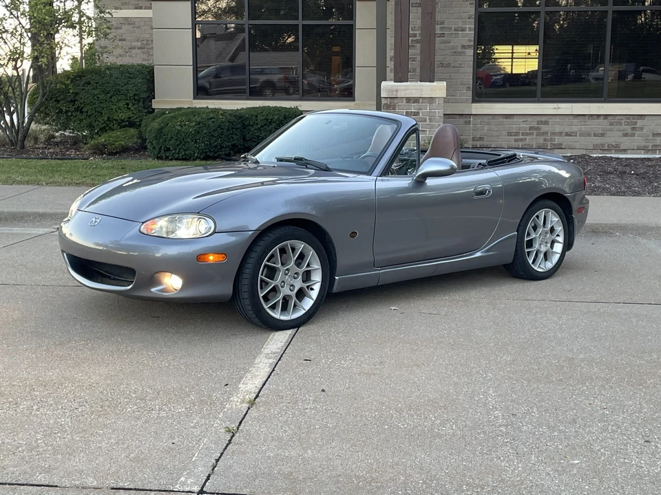 2002 Mazda NB MX-5 Miata - Image 8 of 31
