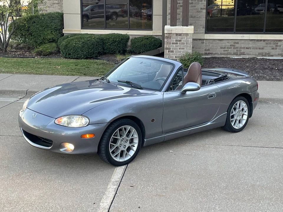 2002 Mazda NB MX-5 Miata - Image 7 of 31