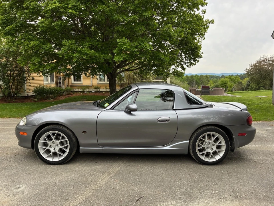 2002 Mazda NB MX-5 Miata - Image 5 of 31