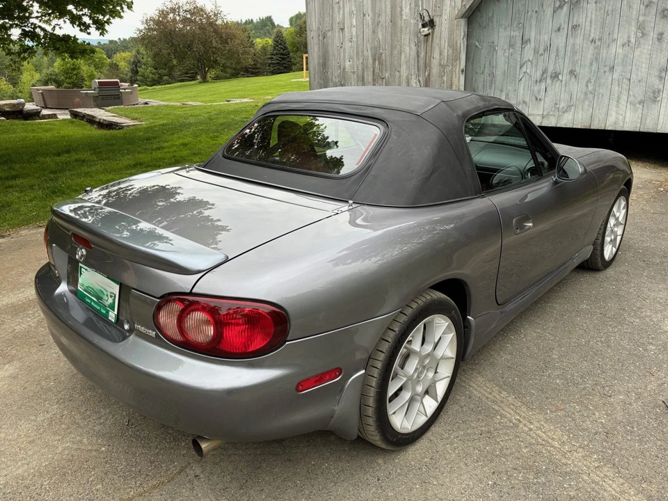2002 Mazda NB MX-5 Miata - Image 8 of 31