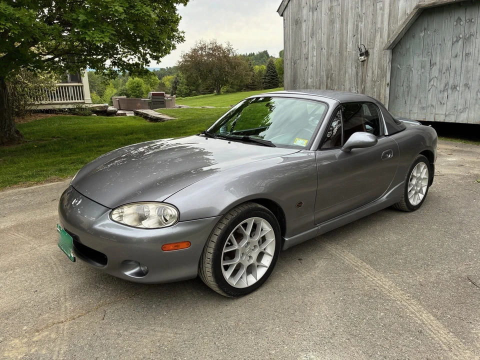 2002 Mazda NB MX-5 Miata - Image 4 of 31