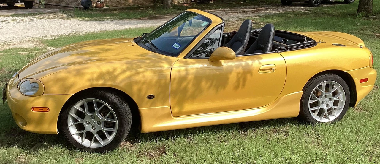 2002 Mazda NB MX-5 Miata - Image 9 of 31